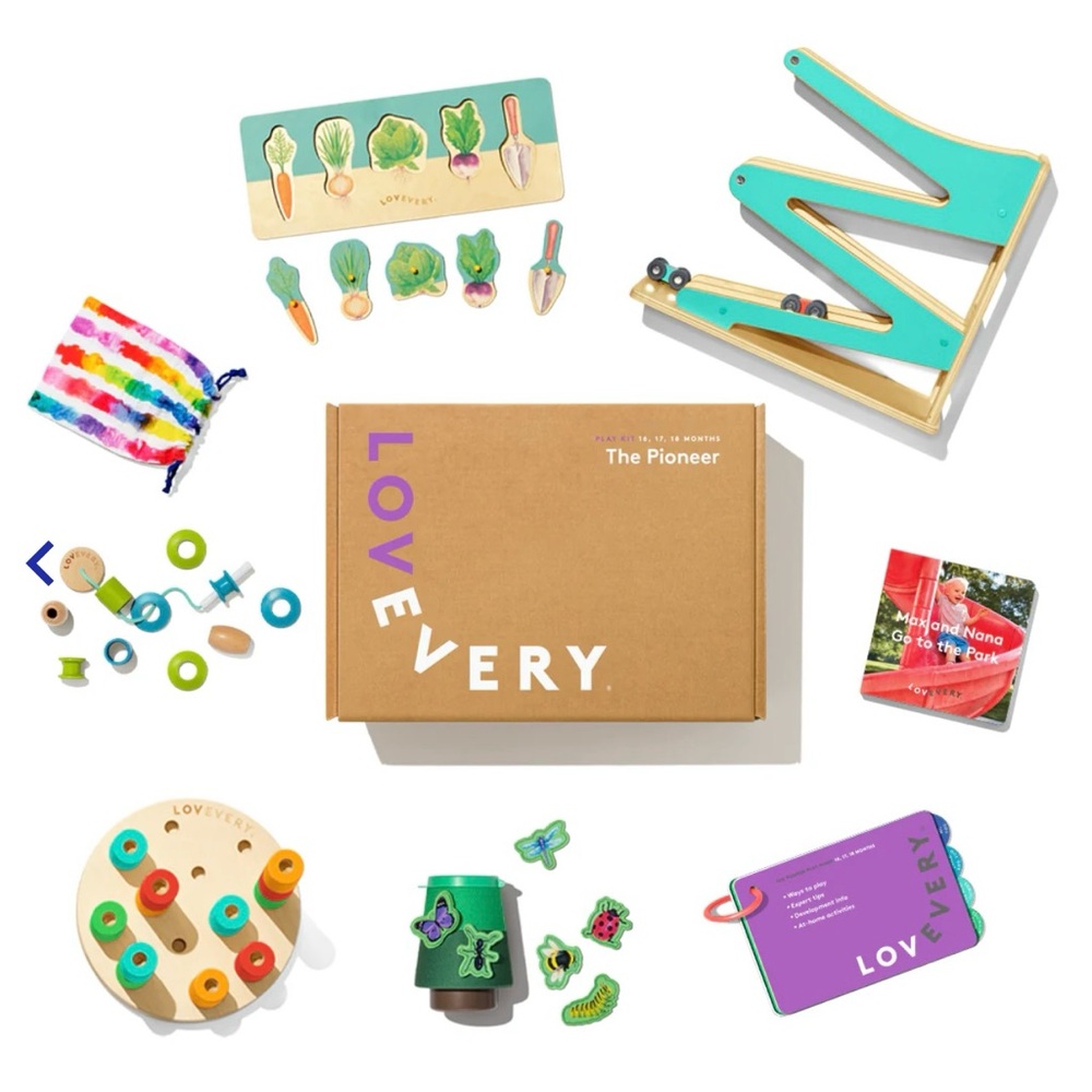 Lovevery The Pioneer Play Kit Months 16, 17, 18
